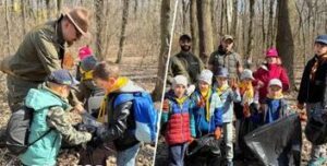 Весняні толоки в Києві: молодь долучається до благоустрою
